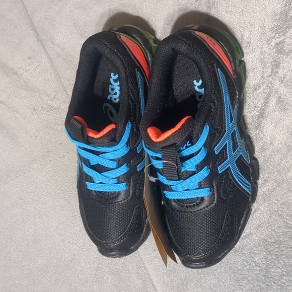 ASICS Kid's GEL-Quantum 90 3 Grade School Shoes 1204A003 size K10 - Picture 2 of 12